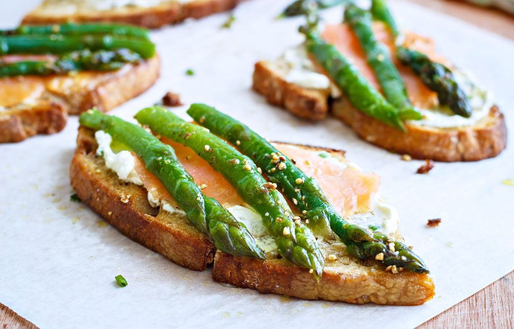 Cream Cheese, Asparagus and Salmon Tartines