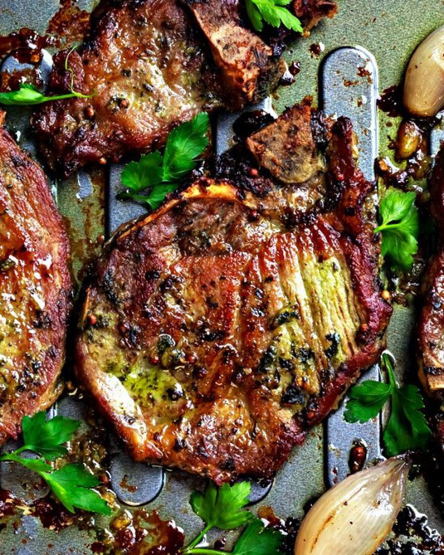 Pesto Baked Pork Chops - #recipe by #eatwell101 - https://www.eatwell101.com/pesto-baked-pork-chops-recipe