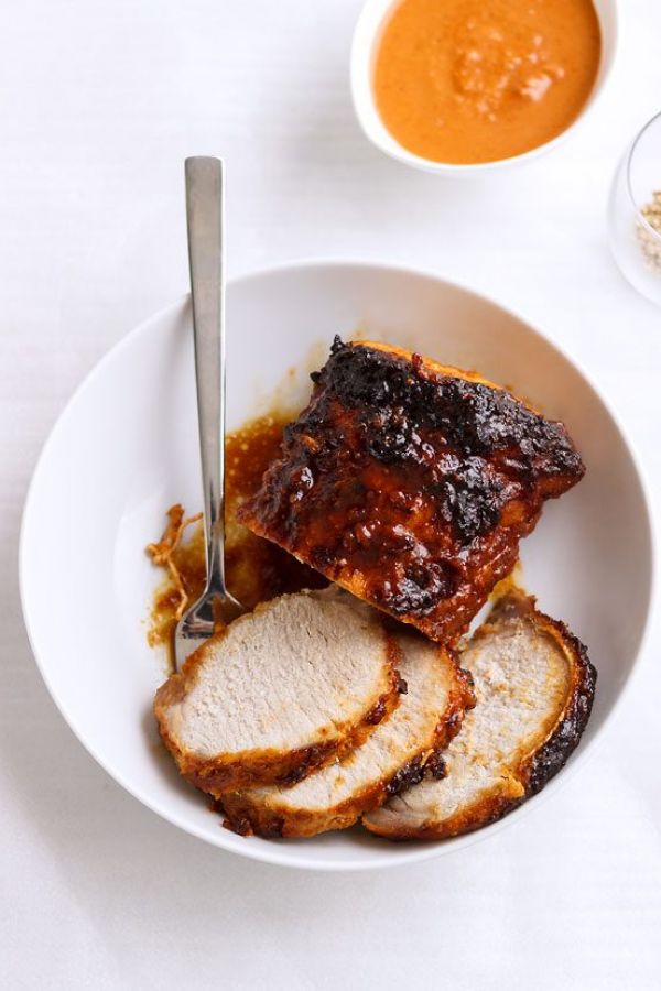 Spicy Roasted Pork Loin - #recipe by #eatwell101 - https://www.eatwell101.com/spicy-roasted-pork-loin-recipe
