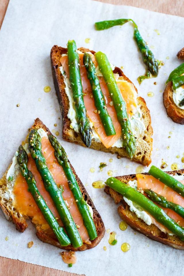 Cream Cheese, Asparagus and Salmon Tartines