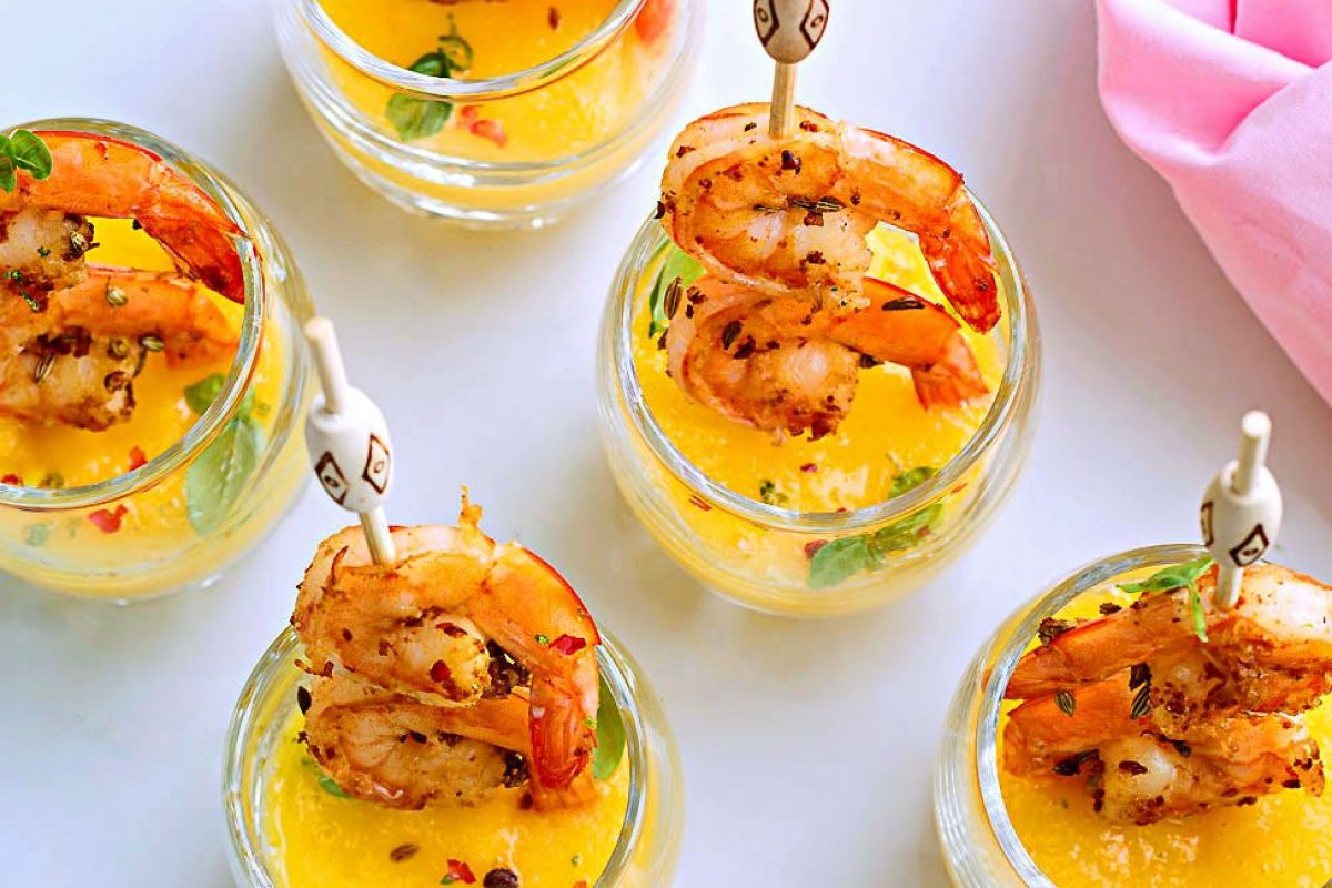 Succulent Shrimp Shooters with Mango Sauce