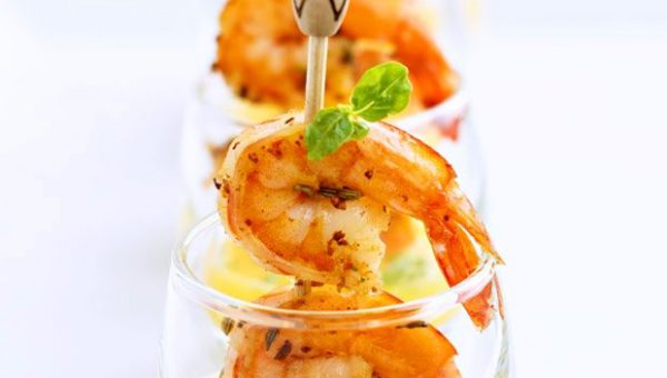 Succulent Shrimp Tapas with Mango Shooters - #recipe by #eatwell101 - https://www.eatwell101.com/shrimp-tapas-mango-shooters-recipe
