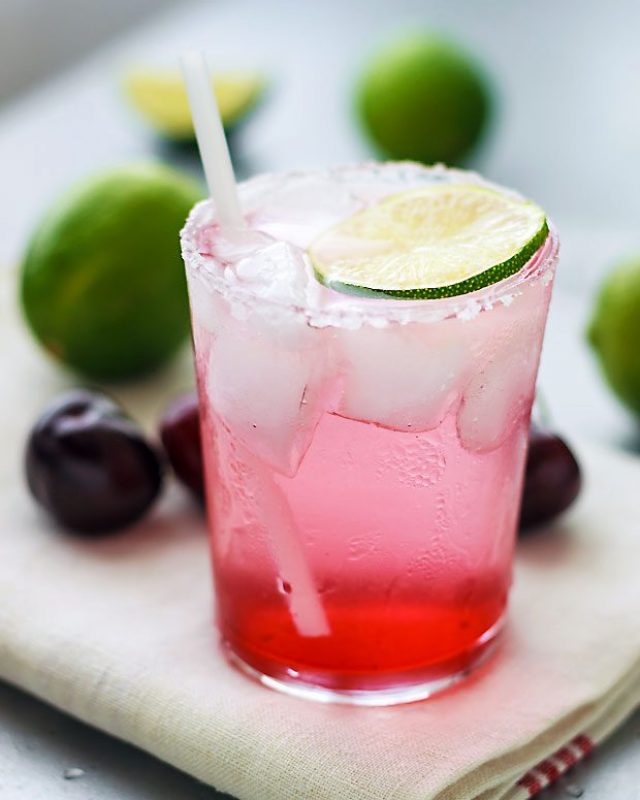 Fresh Cherry Limeade - #recipe by #eatwell101 - https://www.eatwell101.com/cherry-limeade-recipe