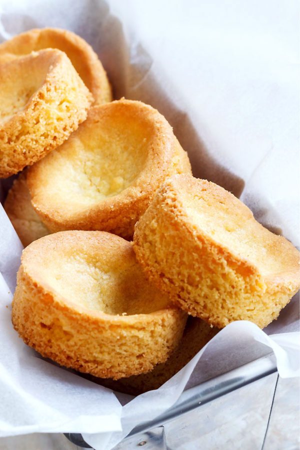 Buttery Vanilla Shortbread Cookies - #recipe by #eatwell101 - https://www.eatwell101.com/buttery-vanilla-shortbread-recipe