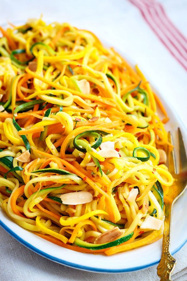 Sauteed Summer Squash and Carrot - #recipe by #eatwell101 - https://www.eatwell101.com/summer-squash-saute-recipe