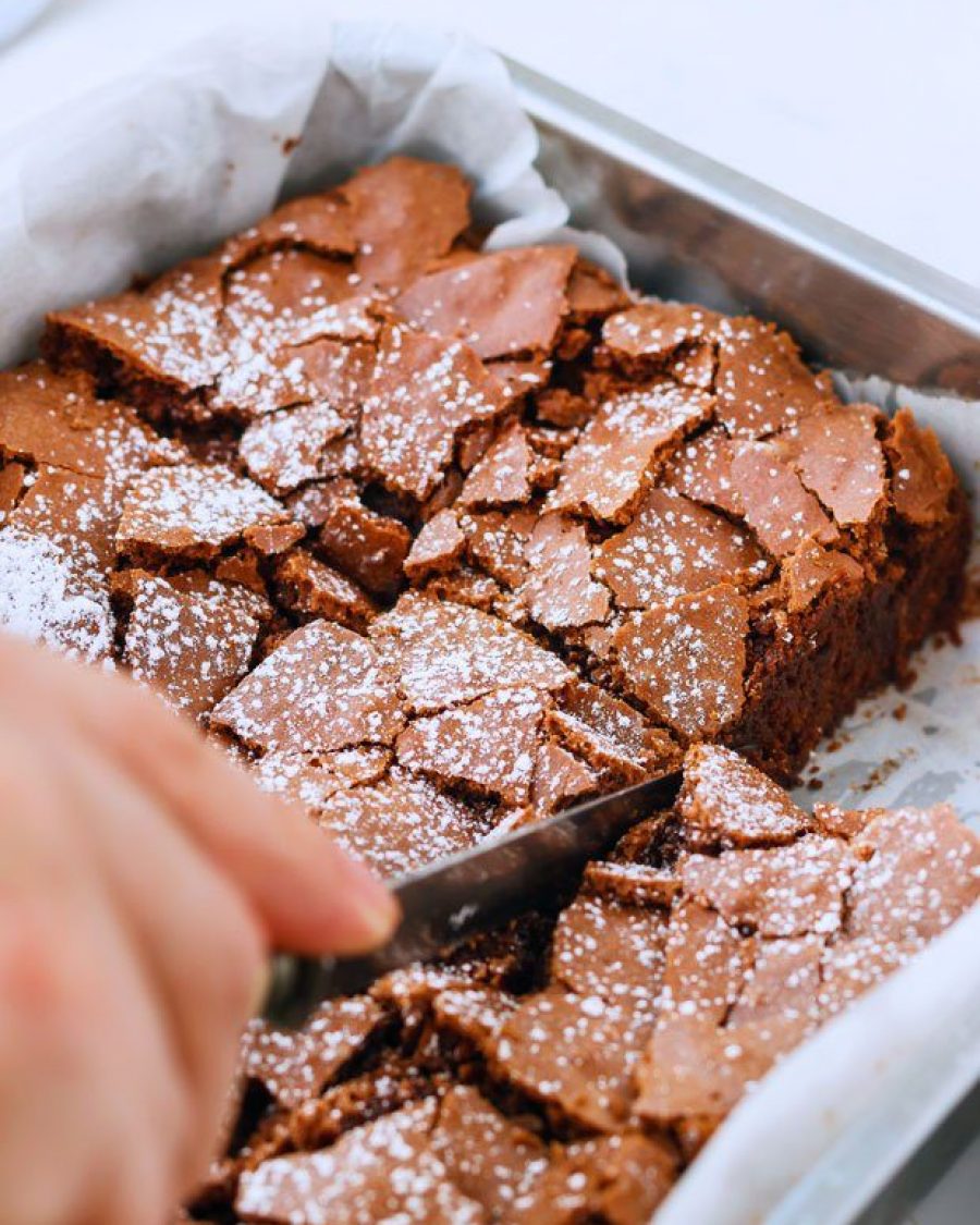 Super-Fudgy Double Chocolate Brownie - #recipe by #eatwell101 - https://www.eatwell101.com/double-chocolate-brownie-recipe