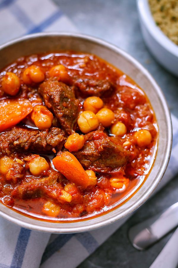 Braised Beef Recipe - #recipe by #eatwell101 - https://www.eatwell101.com/spiced-braised-beef-recipe