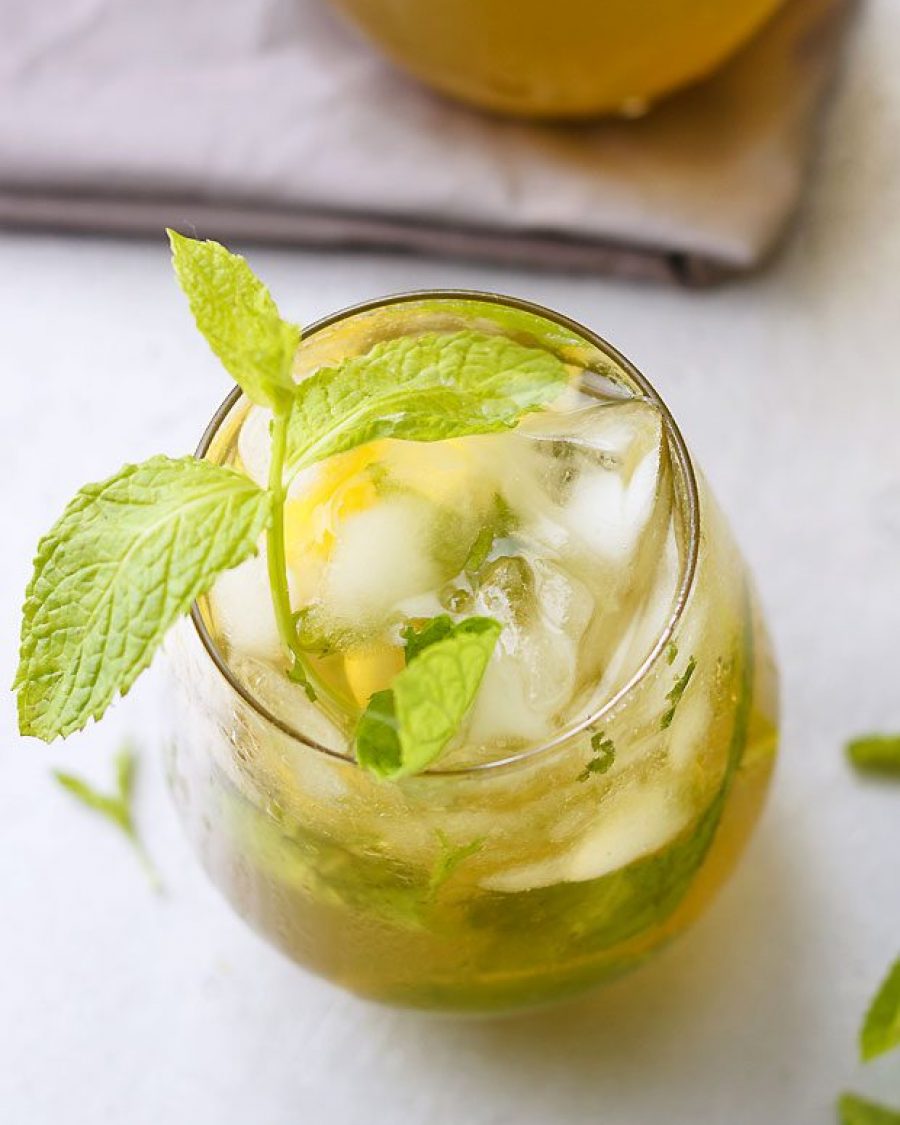 Lemon Mint Julep Cocktail - #recipe by #eatwell101 - https://www.eatwell101.com/lemon-mint-julep-recipe