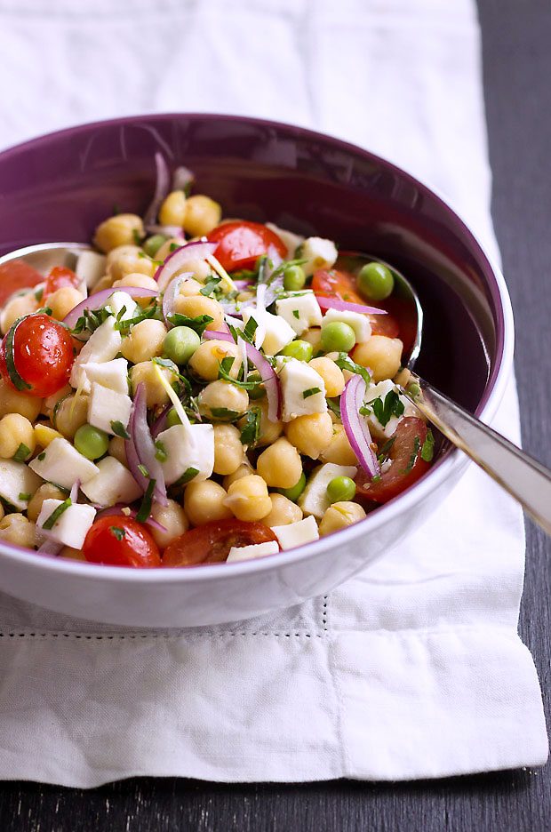 Skinny Chickpea Summer Salad