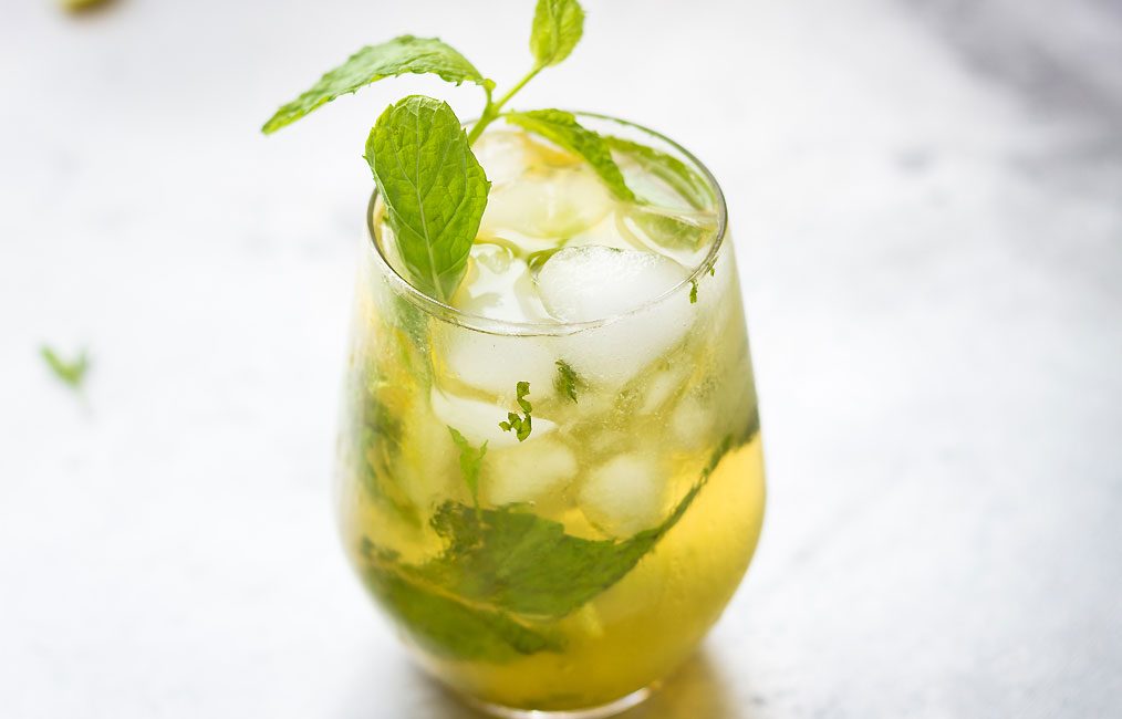Lemon Mint Julep Cocktail