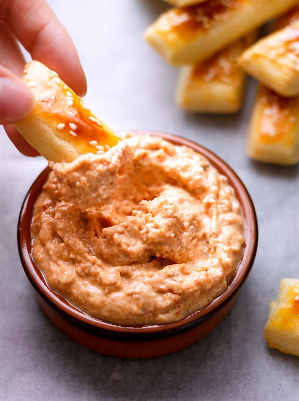 Sun-Dried Tomato Cheese Dip