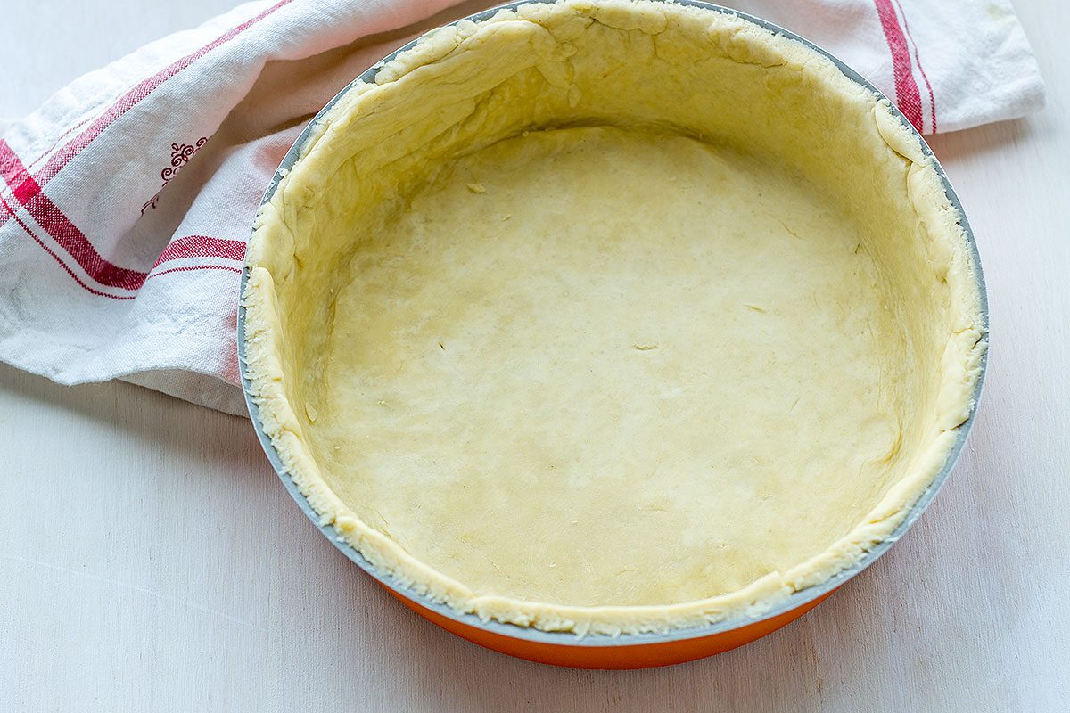 red-kuri-pumpkin-pie-with-chocolate