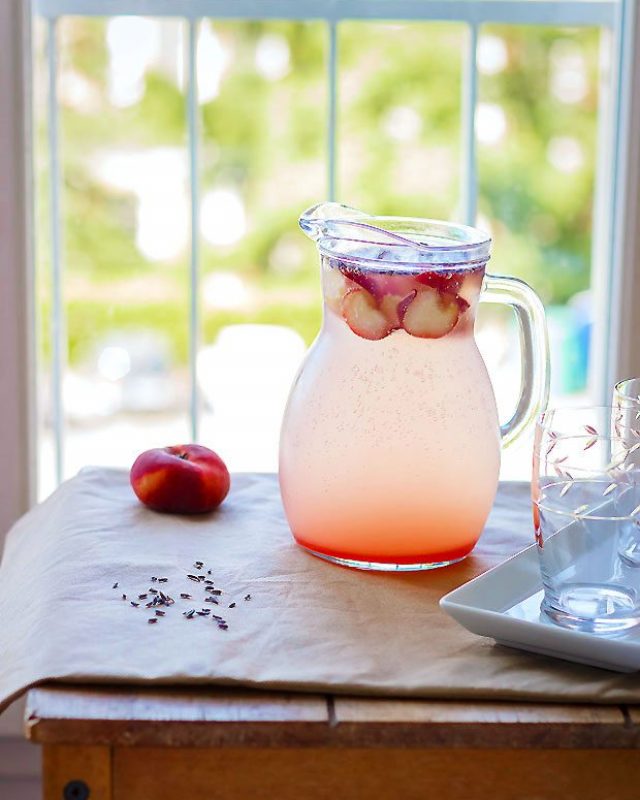 Peach Lavender Soda - #recipe by #eatwell101 - https://www.eatwell101.com/peach-lavender-soda-recipe