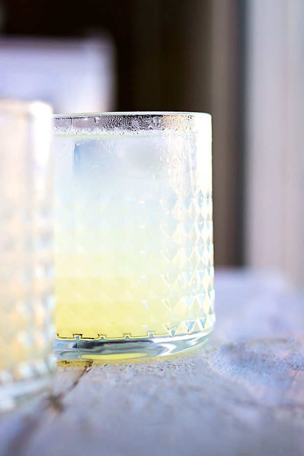 easy pear cocktail