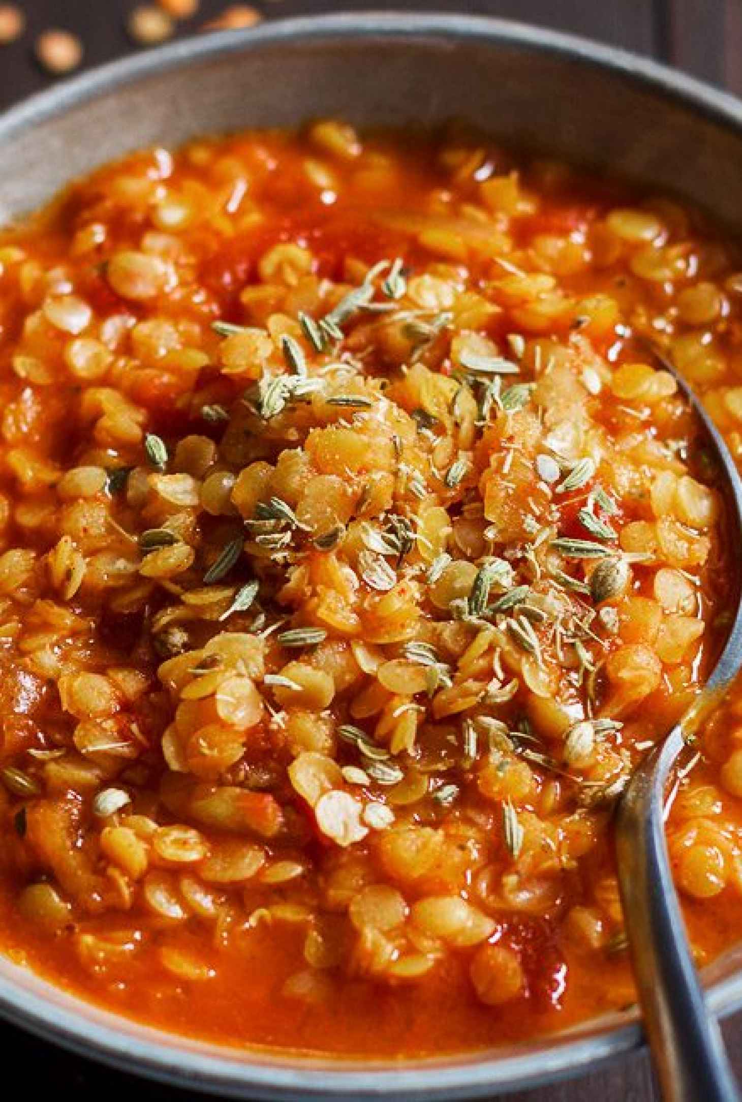 15-Minute Red Lentil Soup - #recipe by #eatwell101 - https://www.eatwell101.com/quick-red-lentil-soup-recipe