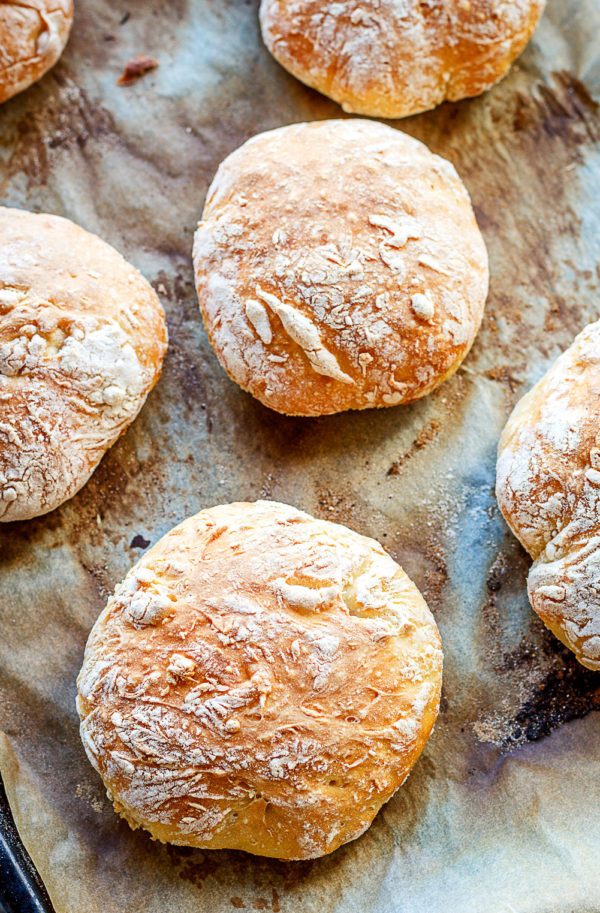 No-knead Bread Rolls
