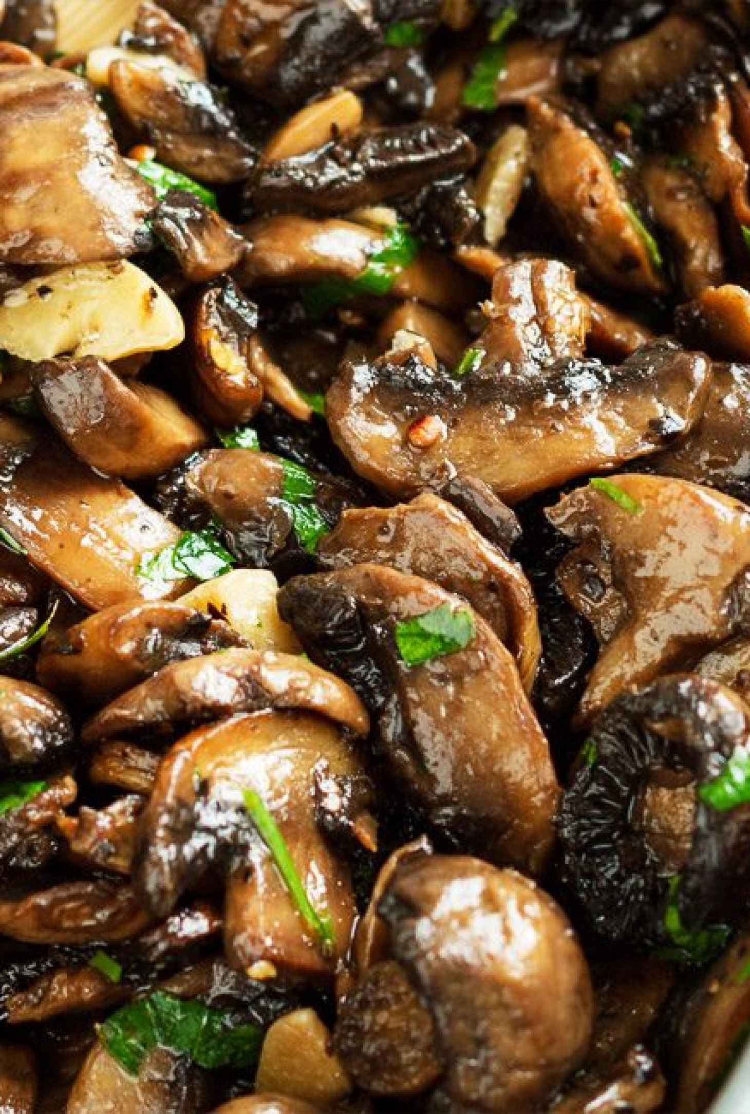 Baked Garlic Parsley Mushrooms - #recipe by #eatwell101 - https://www.eatwell101.com/baked-garlic-parsley-mushrooms