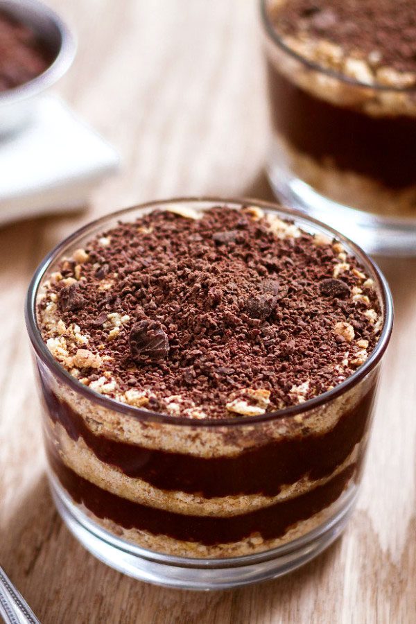 Addicting Chocolate Tiramisu Recipe — Eatwell101