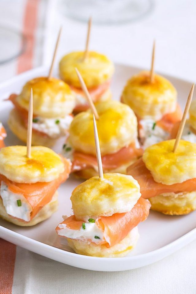 Smoked Salmon Puff Pastry Bites