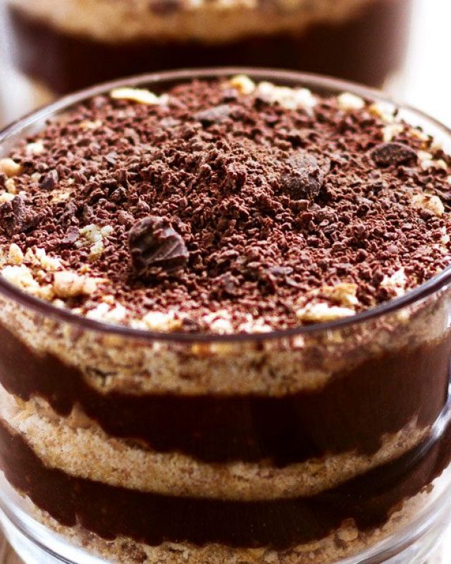 Addicting Chocolate Tiramisu - #recipe by #eatwell101 - https://www.eatwell101.com/gluten-free-chocolate-tiramisu-recipe