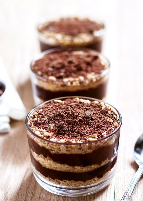 Addicting Chocolate Tiramisu Recipe — Eatwell101