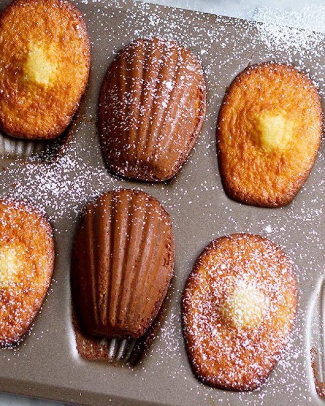 Madeleine Cakes with Honey Ginger - #recipe by #eatwell101 - https://www.eatwell101.com/madeleine-cakes-recipe