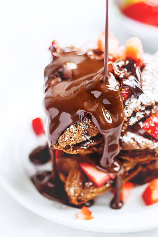 Double Chocolate Heart Waffles - #recipe by #eatwell101 - https://www.eatwell101.com/double-chocolate-waffles-recipe