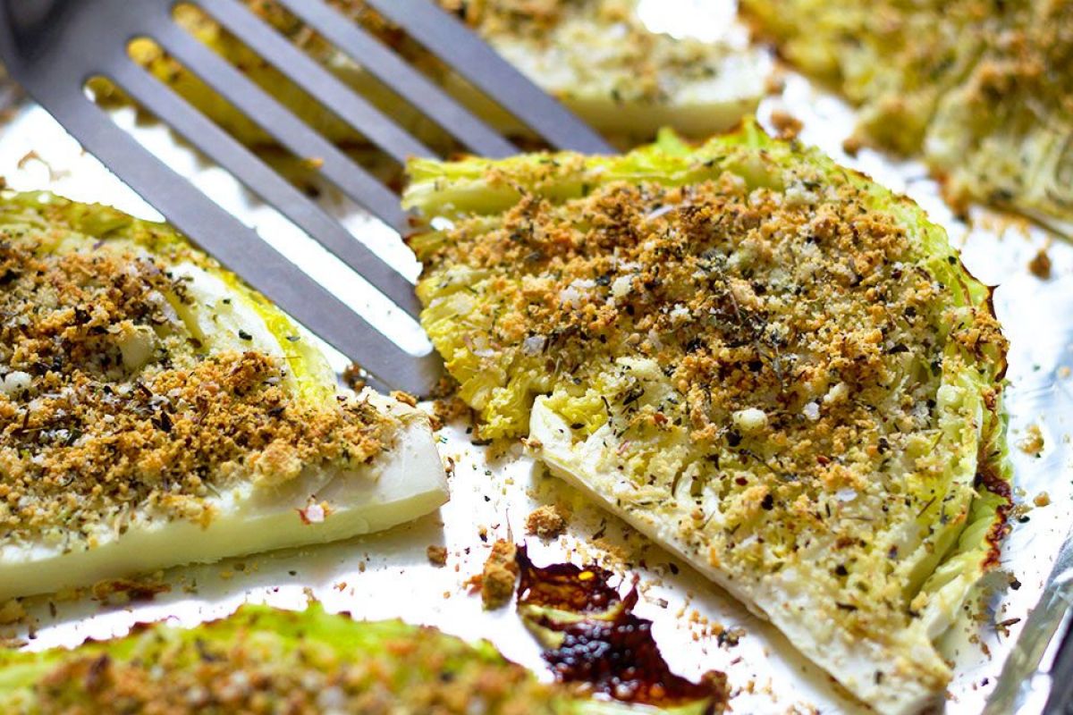 Roasted Garlic Parmesan Cabbage Wedges