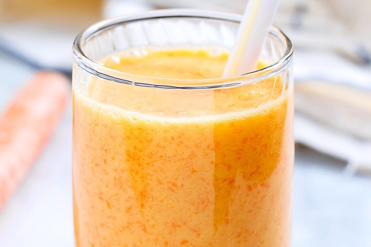 Orange Carrot Multivitamin Smoothie