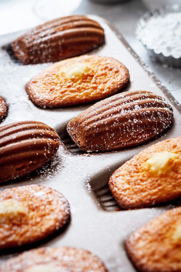 Madeleine Cakes with Honey Ginger - #recipe by #eatwell101 - https://www.eatwell101.com/madeleine-cakes-recipe