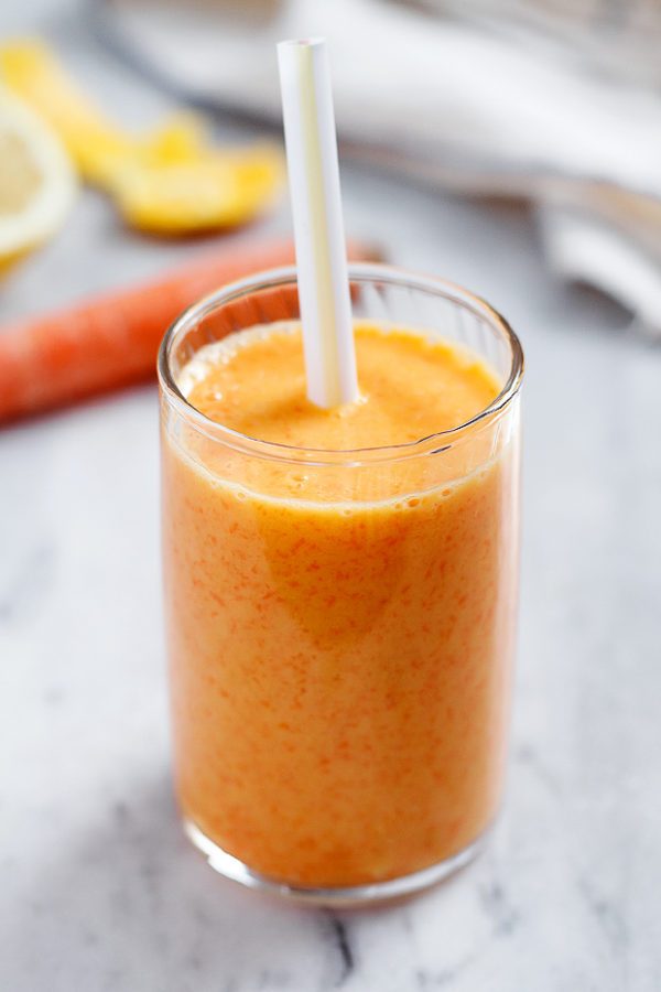 Orange Carrot Multivitamin Smoothie - #recipe by #eatwell101 - https://www.eatwell101.com/multivitamin-orange-carrot-smoothie-recipe
