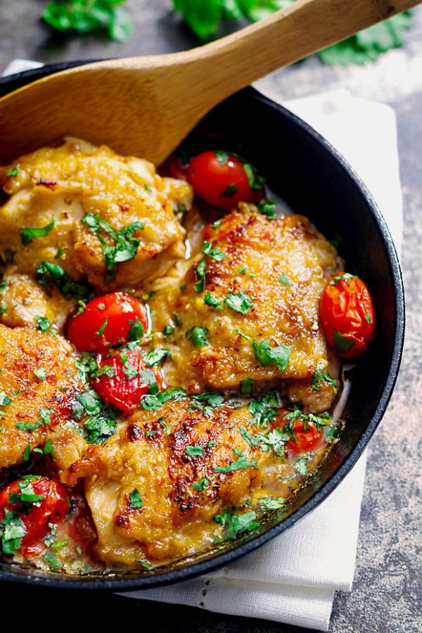 Juicy Skillet Chicken Thighs Recipe