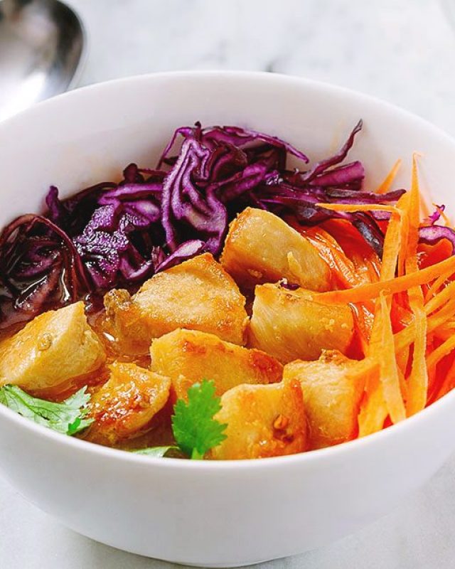 The Best Chicken Vegetable Soup - #recipe by #eatwell101 - https://www.eatwell101.com/sweet-chili-chicken-soup-recipe