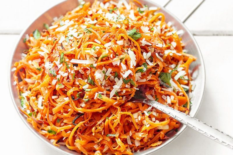Garlic Roasted Sweet Potato Noodles - #recipe by #eatwell101 - https://www.eatwell101.com/baked-sweet-potato-noodles-recipe