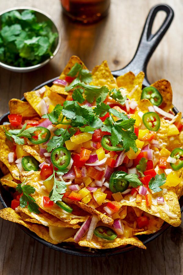 Veggie Nachos - #recipe by #eatwell101 - https://www.eatwell101.com/best-super-bowl-nachos-recipe