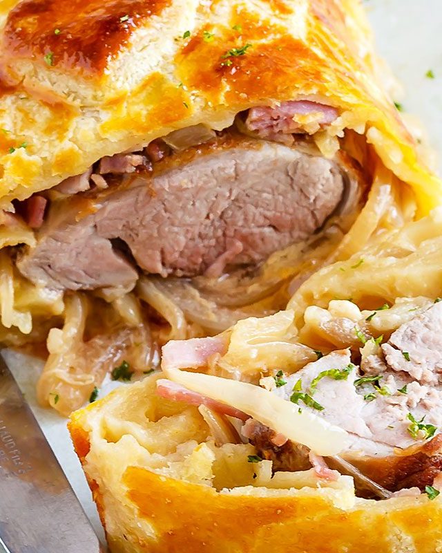 Puff Pastry Wrapped Pork Tenderloin - #recipe by #eatwell101 - https://www.eatwell101.com/pork-tenderloin