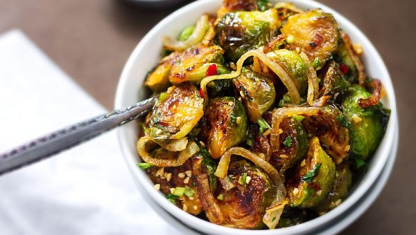 Sautéed Brussels Sprouts with Honey Glazed - #recipe by #eatwell101 - https://www.eatwell101.com/honey-glazed-brussels-sprouts-recipe