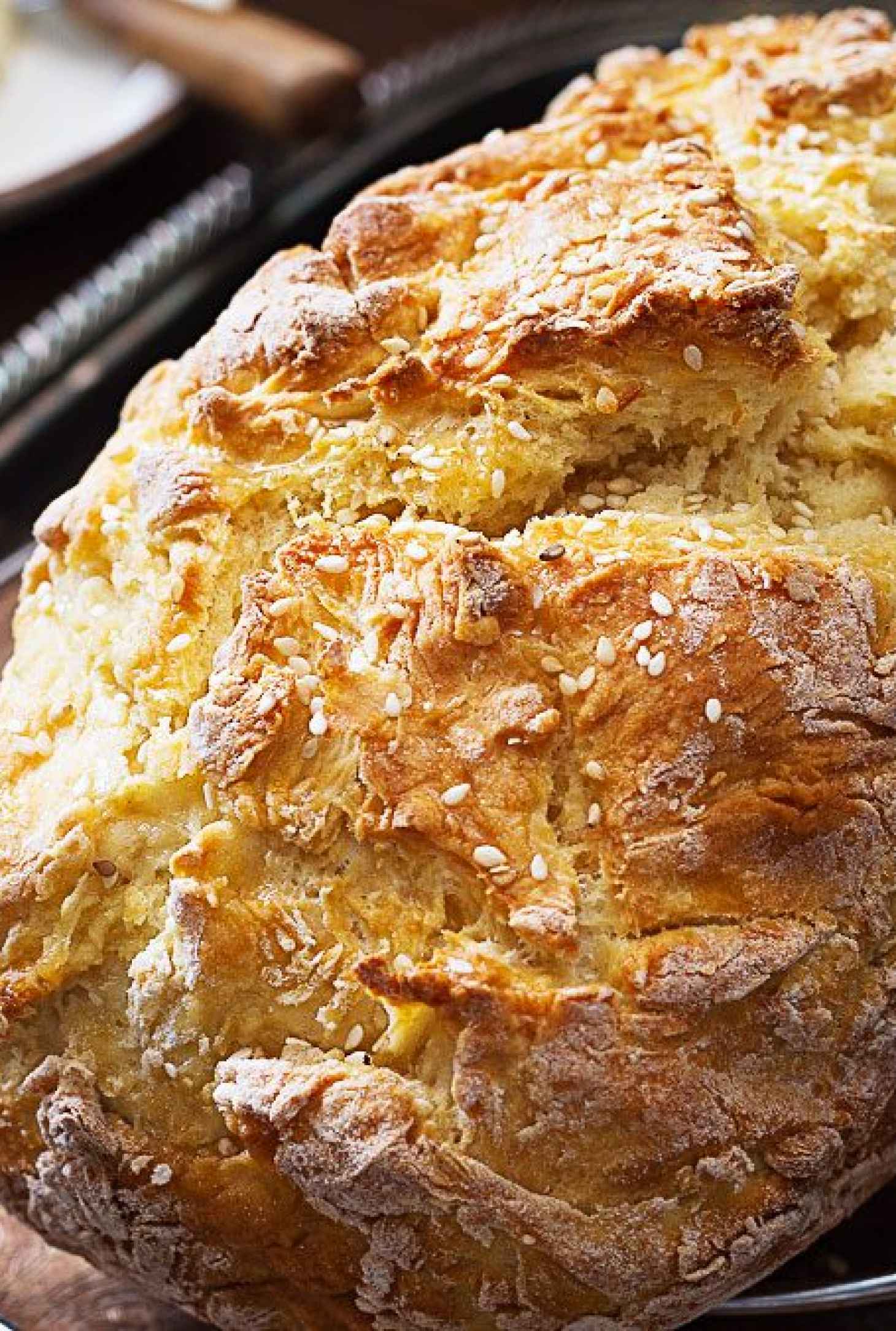 Honey & Sesame Soda Bread - #recipe by #eatwell101 - https://www.eatwell101.com/honey-sesame-soda-bread-recipe