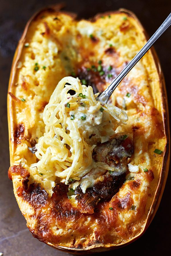 Baked Four Cheese Garlic Spaghetti Squash - #recipe by #eatwell101 - https://www.eatwell101.com/roasted-spaghetti-squash-recipe