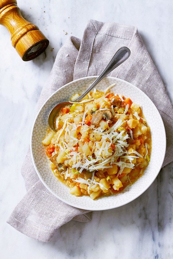Risotto-Like Potato Mushroom Skillet - #recipe by #eatwell101 - https://www.eatwell101.com/risotto-like-potato-skillet-recipe