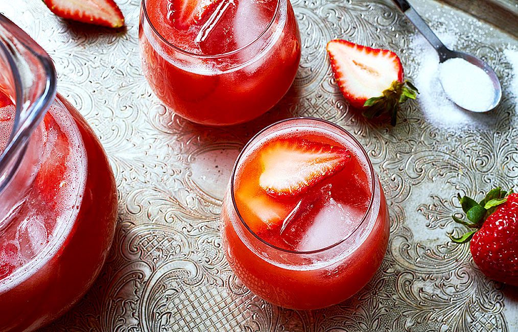 Easy Strawberry Lemonade