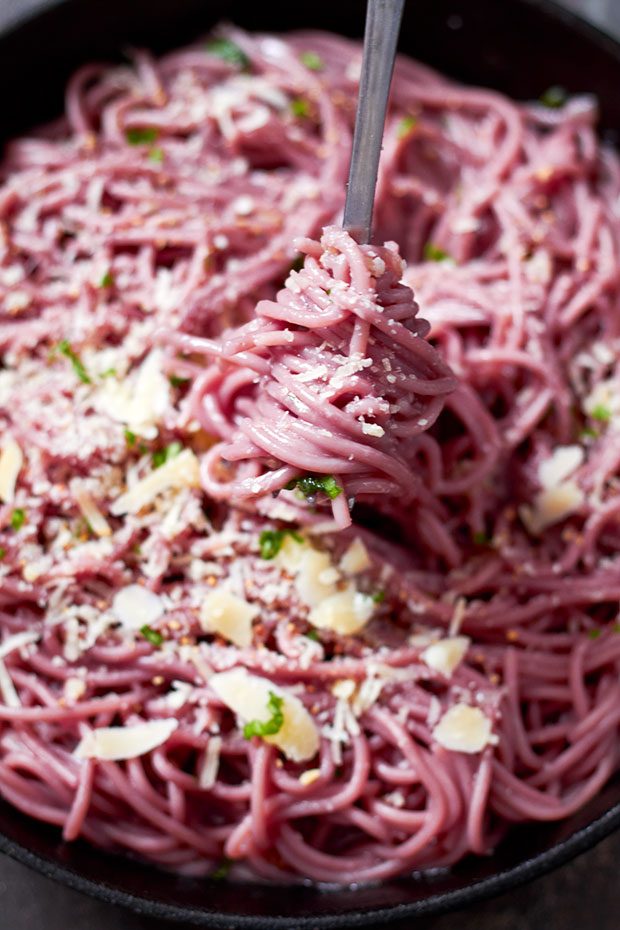 garlic parmesan red wine pasta recipe