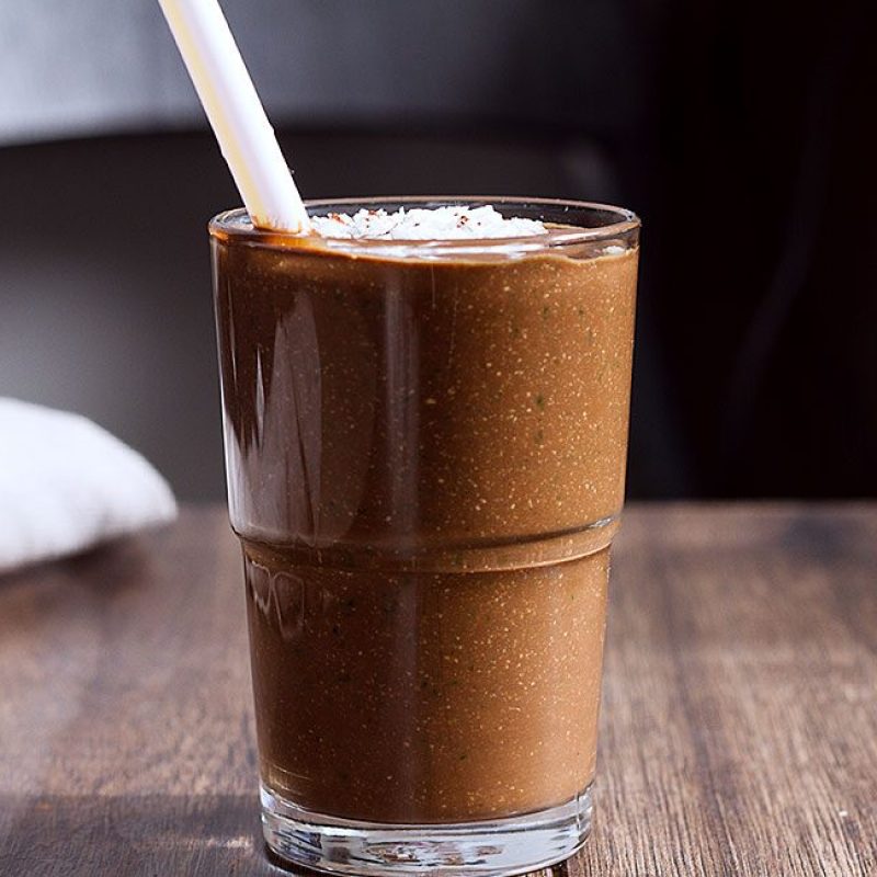 Low Calorie Chocolate Smoothie Recipe — Eatwell101
