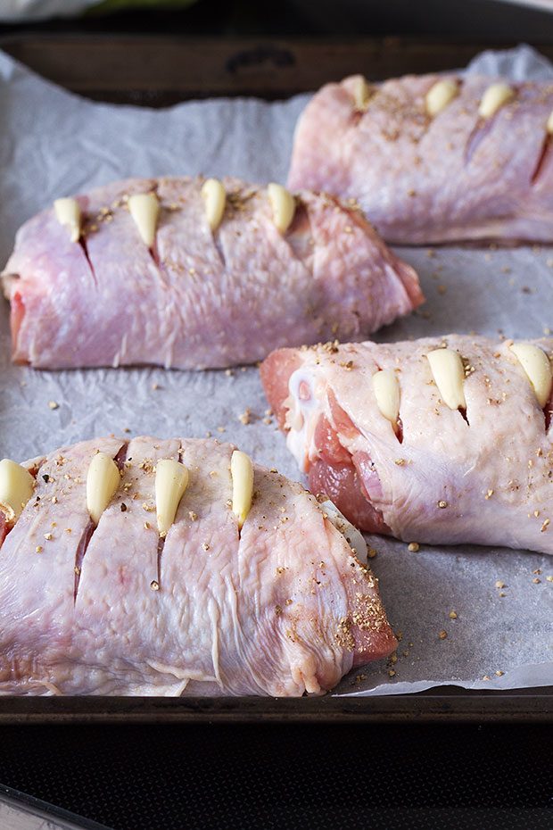 slow cooker honey garlic turkey leg