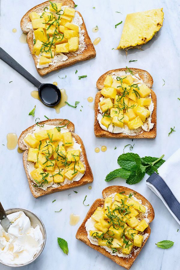 Cheesy Pineapple Toasts - #recipe by #eatwell101 - https://www.eatwell101.com/pineapple-toasts-recipe