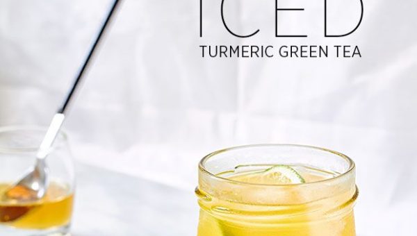 Iced Turmeric Green Tea - #recipe by #eatwell101 - https://www.eatwell101.com/iced-turmeric-green-tea-recipe