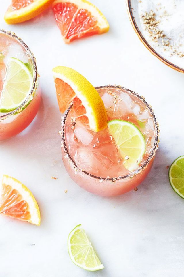 Grapefruit Paloma Cocktail