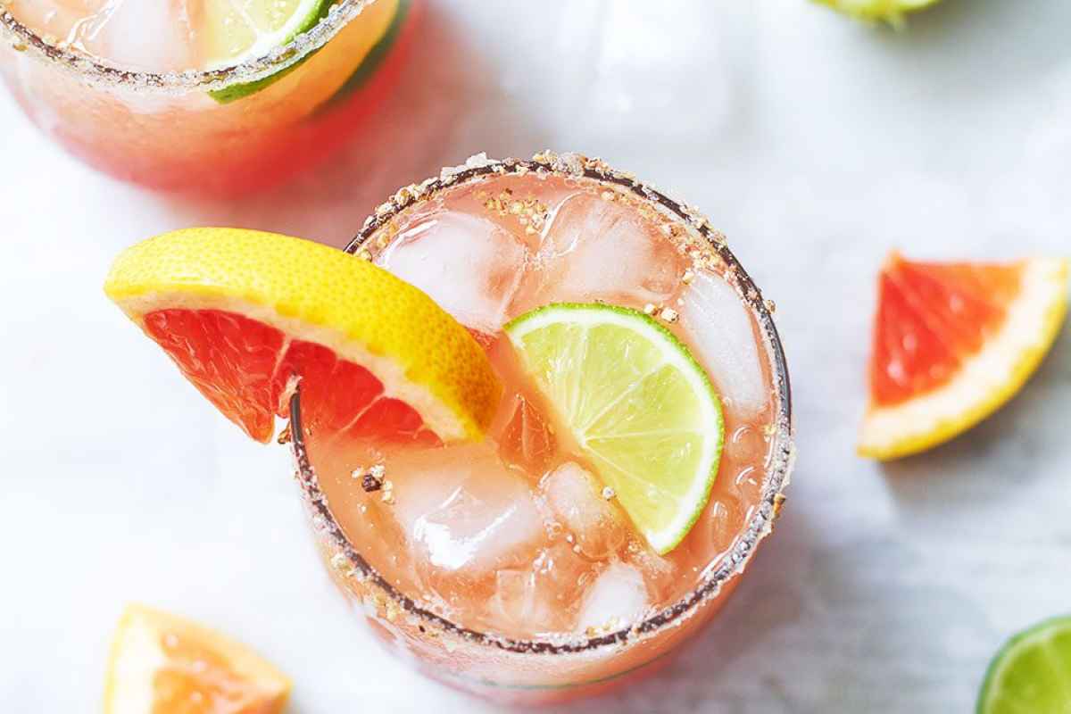 Grapefruit Paloma Cocktail