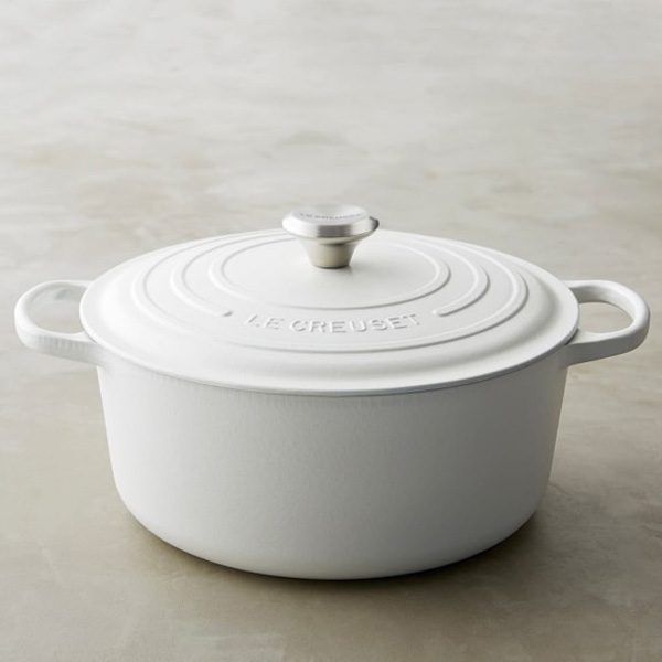 Le Creuset Signature Cast Iron 5-Quart White Oval Dutch Oven