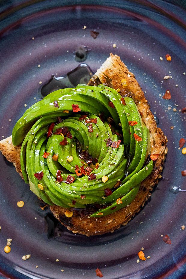 learn how to make avocado rose